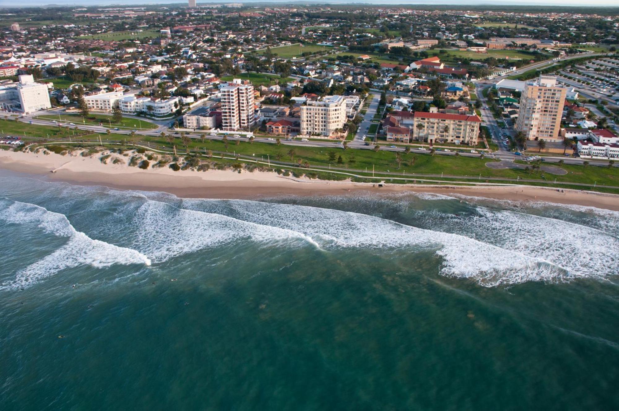 Fifth Avenue Beach House Puerto Elizabeth Exterior foto